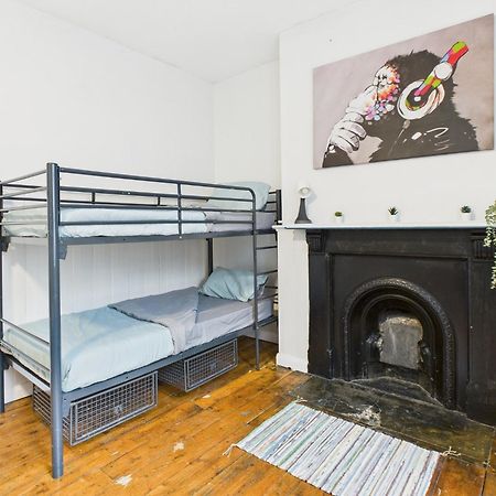 カーディフ Bunkhouseホステル エクステリア 写真